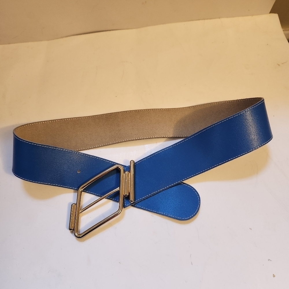 Vintage French made belt in EUC